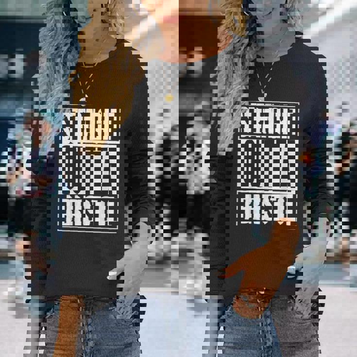 ストレイト・アウタ・ブリストル 長袖Tシャツ 彼女への贈り物