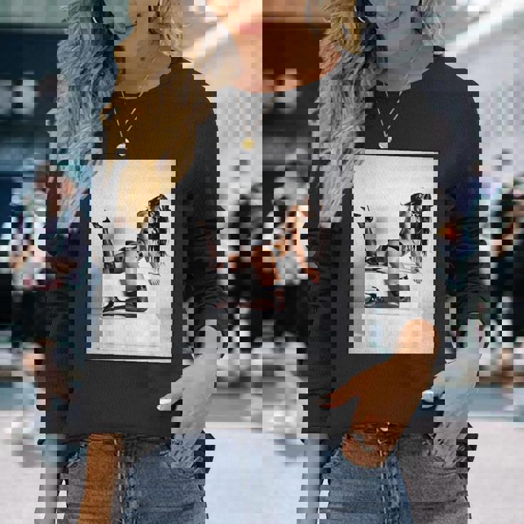 セクシーガールグラフィックtシャツ マスクのセクシーなファッションモデル 長袖Tシャツ 彼女への贈り物