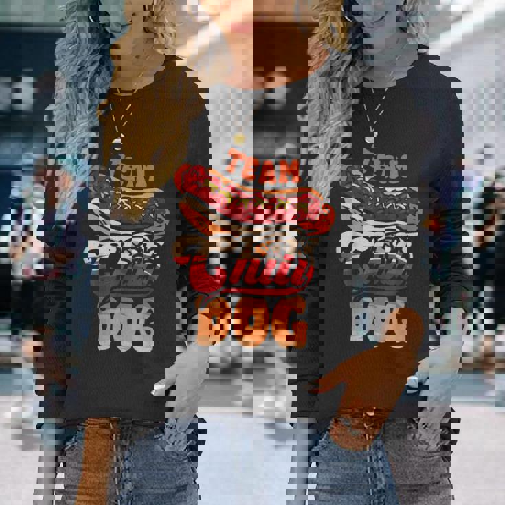 チーム・チリ・ドッグ 面白いチリコンカーン ホットドッグ好きのフードトラック 長袖Tシャツ 彼女への贈り物