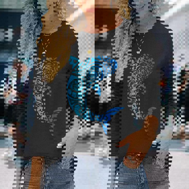 トライバルスタイル ハワイ マノ サメ 恋人 週間 ビーチギフト 長袖Tシャツ 彼女への贈り物