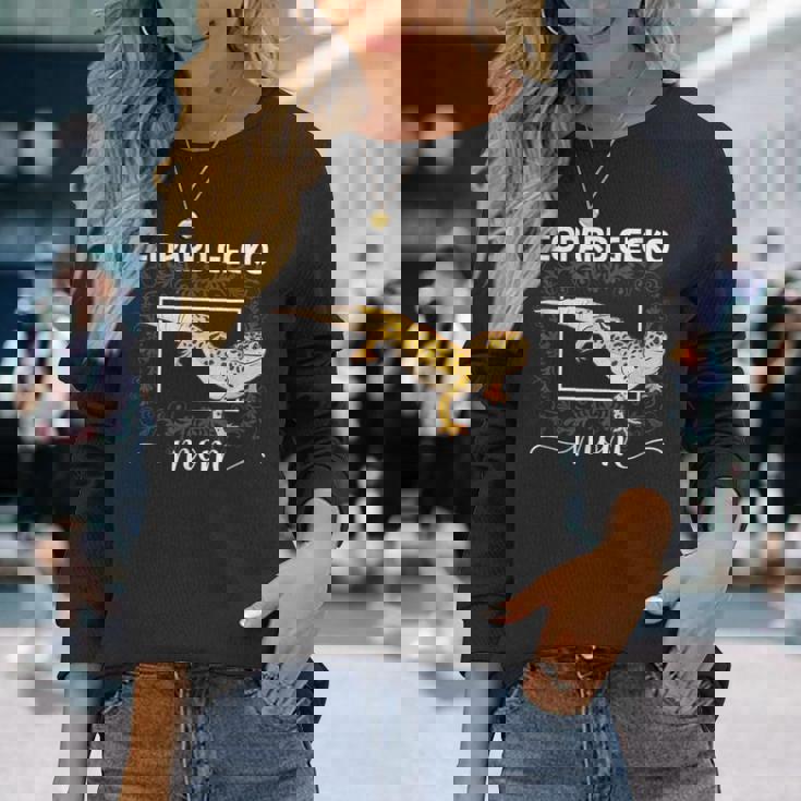 ヒョウモントカゲモドキのママ 長袖Tシャツ 彼女への贈り物