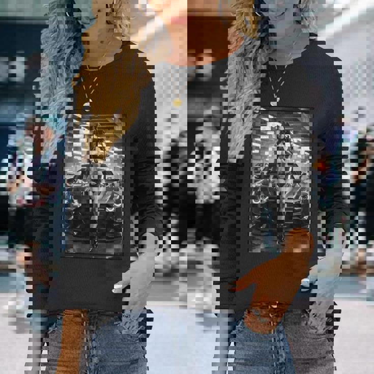 ピンナップガールtシャツ 男性用 巨乳ピンナップガール&カー B&W 長袖Tシャツ 彼女への贈り物