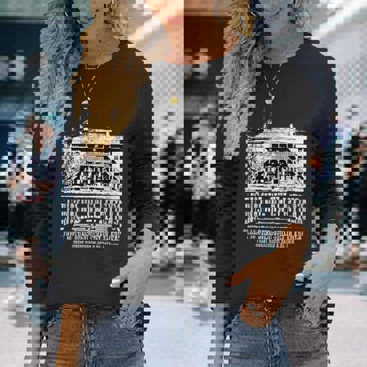 リンカーンニューメキシコ旧裁判所ビリー・ザ・キッド・エスケープス 長袖Tシャツ 彼女への贈り物