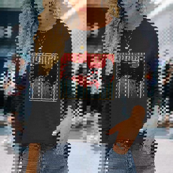 レトロモスマン-オリジナルのウェストバージニアクリプティッドアートワーク 長袖Tシャツ 彼女への贈り物