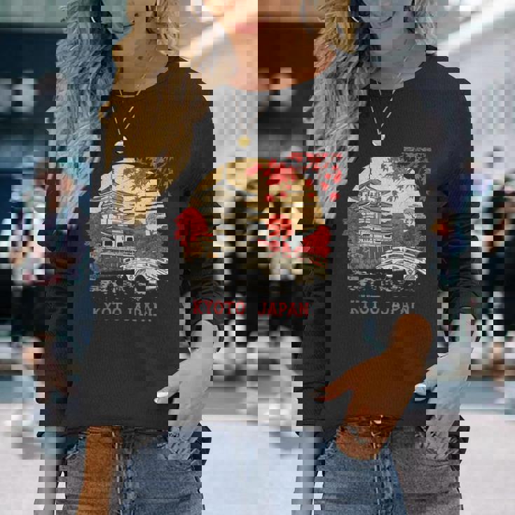 京都 日本 パゴダ 秋 風景 アート お土産 長袖Tシャツ 彼女への贈り物