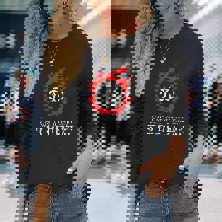 私は愚かさを癒すことができない-学者面白いミーム 長袖Tシャツ 彼女への贈り物