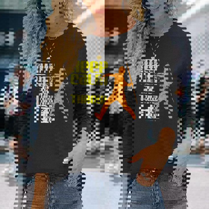 落ち着いて遠くに投げろ 長袖Tシャツ 彼女への贈り物