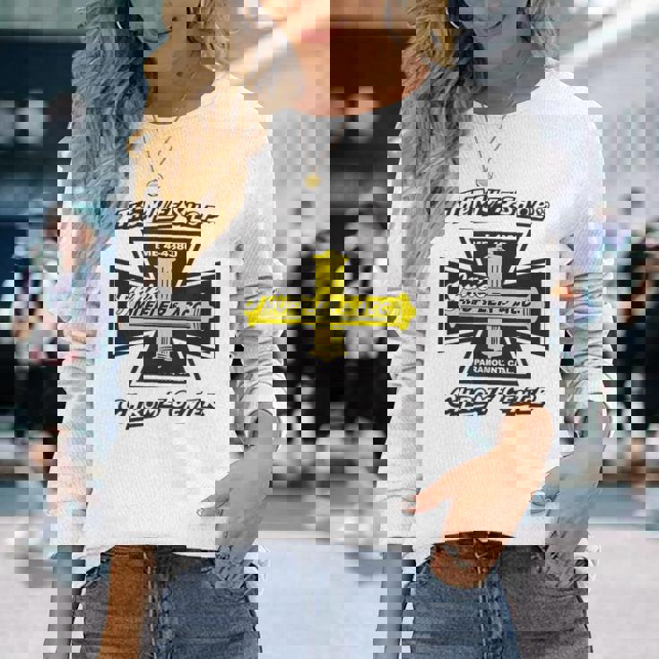 Gene's Mufflers アイアンクロス 長袖Tシャツ 彼女への贈り物