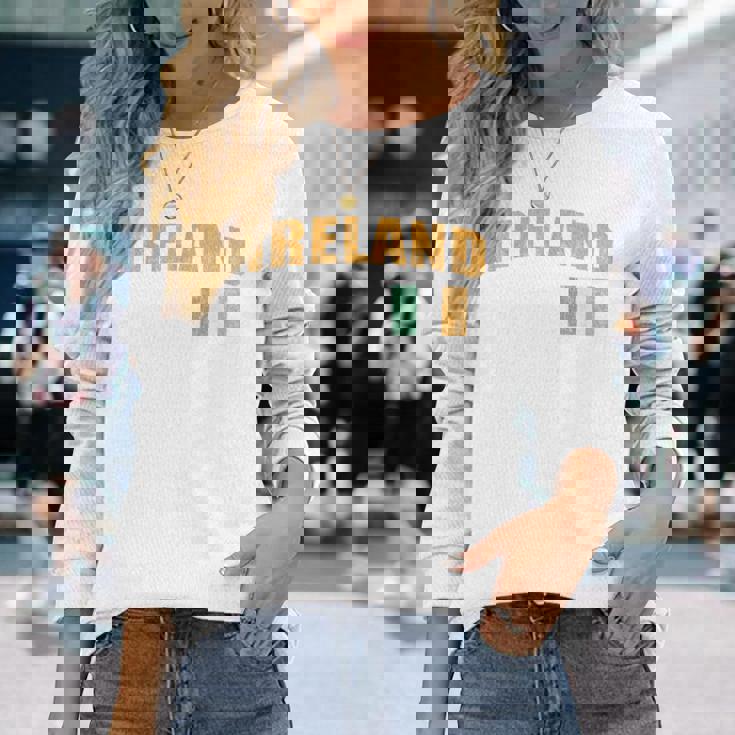 アイルランド国旗 聖パトリックの日 長袖Tシャツ 彼女への贈り物