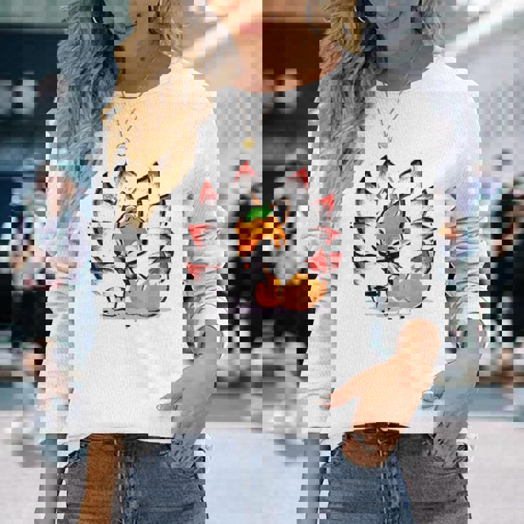 キタキツネ 狐 九尾 長袖Tシャツ 彼女への贈り物