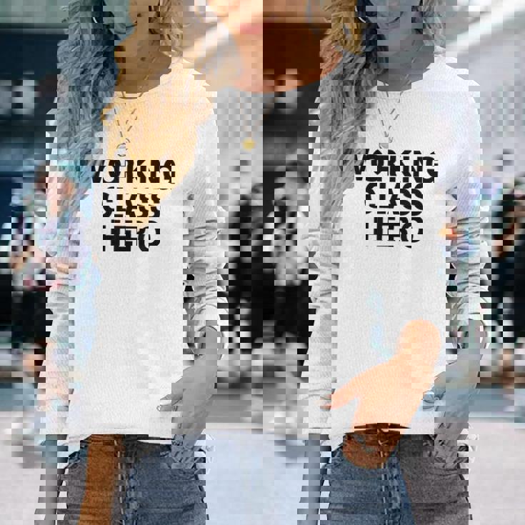 ジョン・ロック平和活動家が着用したワーキングクラスヒーロー。 長袖Tシャツ 彼女への贈り物