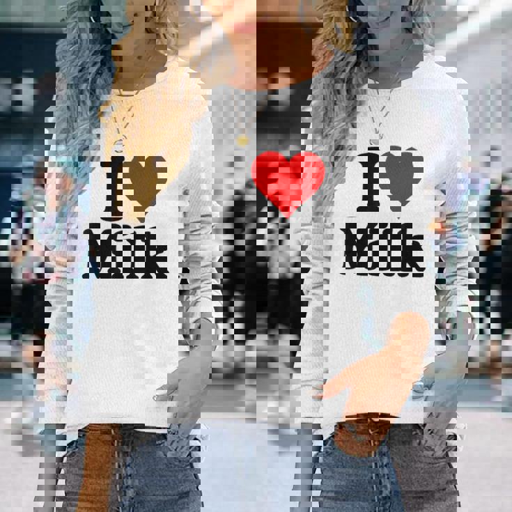 ハートミルクが大好き 長袖Tシャツ 彼女への贈り物
