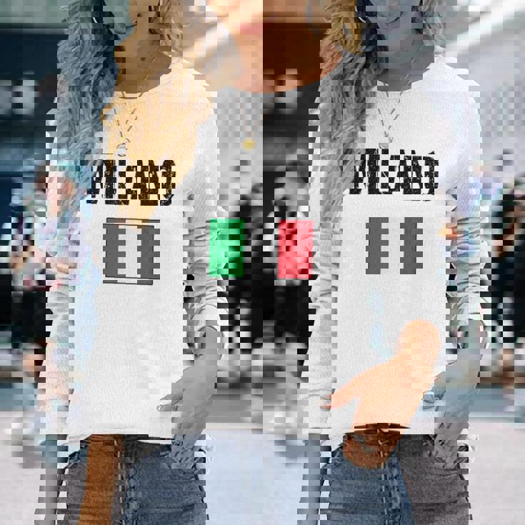 ミラノ イタリア ミラノ イタリー 旗 イタリアン 長袖Tシャツ 彼女への贈り物