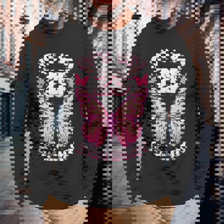 23歳の誕生日、少女23年、蝶と23の数字 長袖Tシャツ 高齢者への贈り物