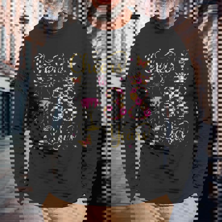 38歳、38歳の女王の誕生日、38歳の誕生日に乾杯。 長袖Tシャツ 高齢者への贈り物