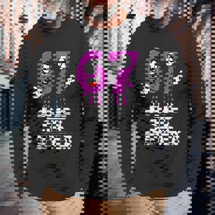 67 シックスセブン 6-7 面白いイタリアンブレインロットゲームスラングミーム 長袖Tシャツ 高齢者への贈り物