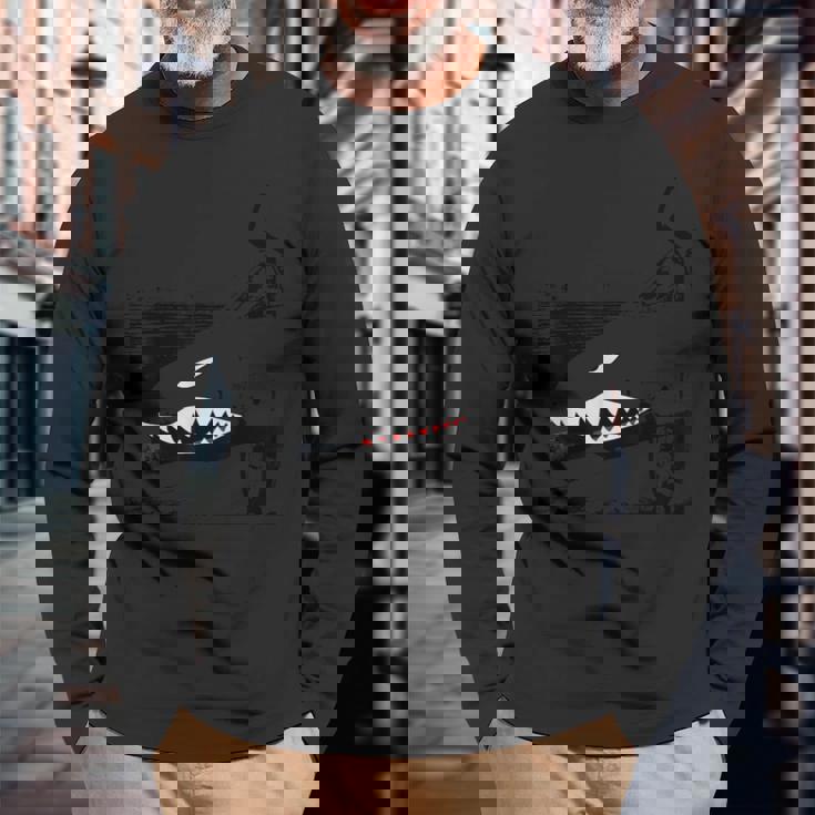 A-10Warthogusa戦闘機ジェットタンクバスターa-10サンダーボルト 長袖Tシャツ 高齢者への贈り物