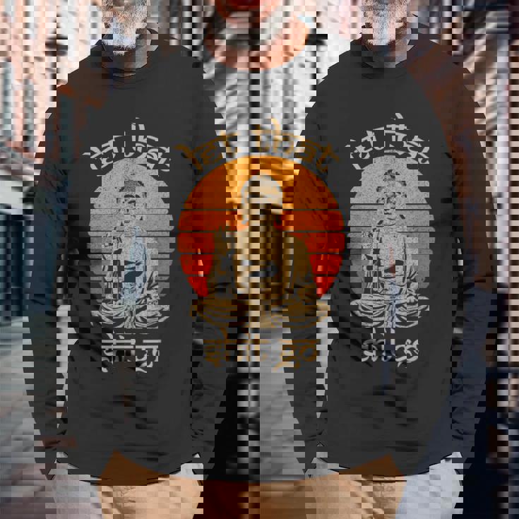 Let Thathit Go ブッダシャツ 長袖Tシャツ 高齢者への贈り物