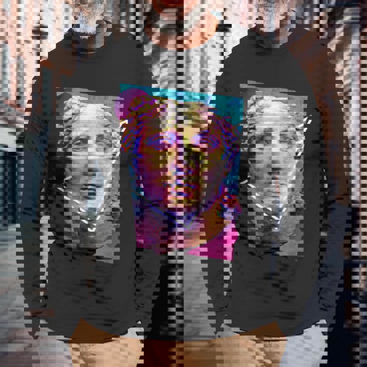 Glitchedenustatueaporwave 長袖Tシャツ 高齢者への贈り物