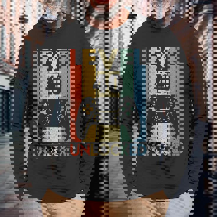 Level 40 Unlocked ideo Gamer 40Th Birthday 長袖Tシャツ 高齢者への贈り物