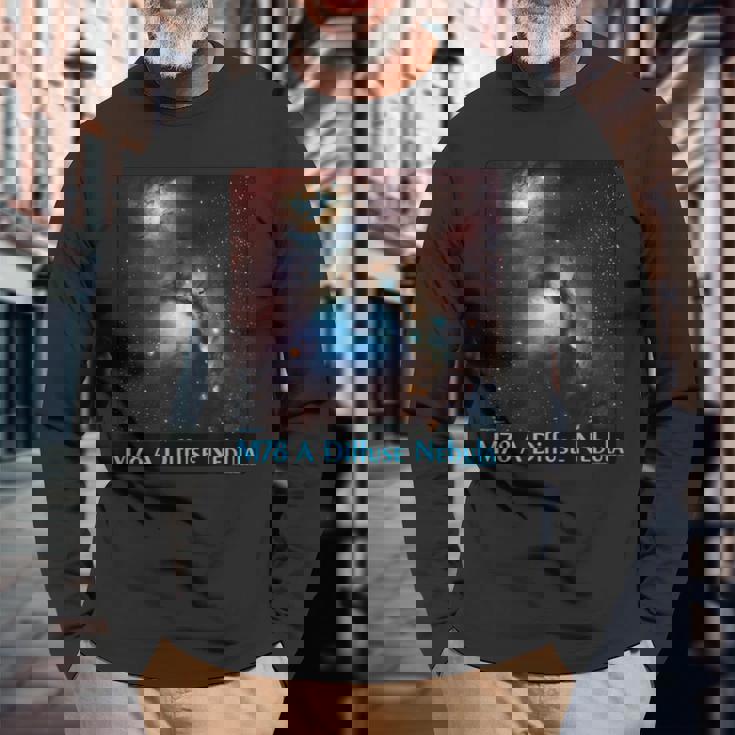 M78 拡散星雲メシエ 78 宇宙天文学 長袖Tシャツ 高齢者への贈り物