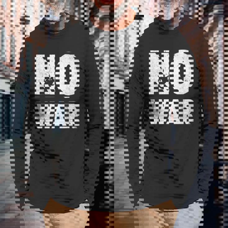 No War Peace No War No WarNo War 長袖Tシャツ 高齢者への贈り物