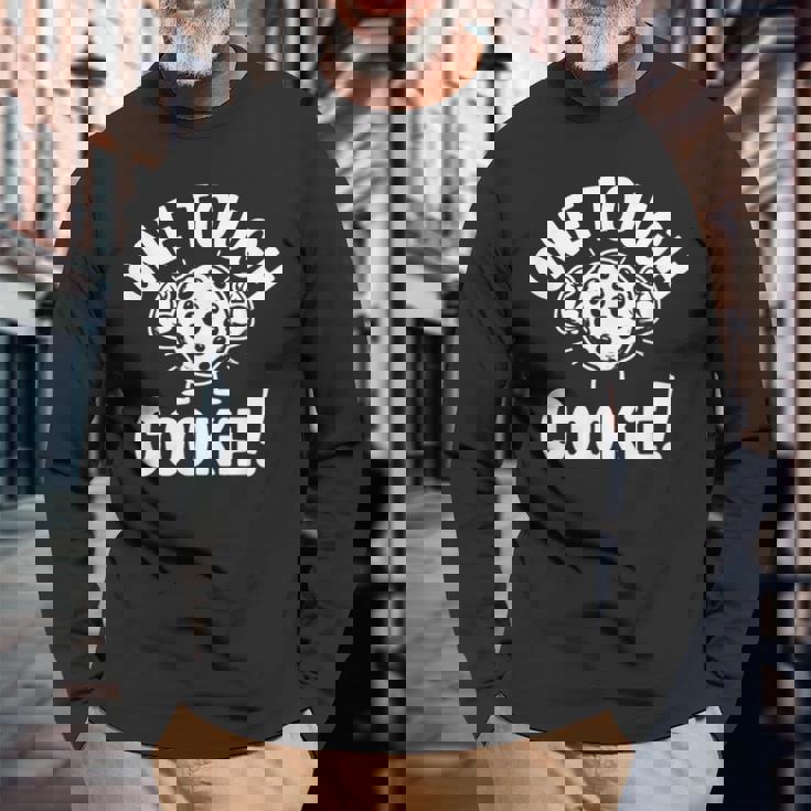 One Tough Cookie 面白い ベーキング ジム ユーモア 長袖Tシャツ 高齢者への贈り物