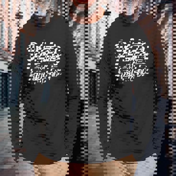 Pilates Is My Happy Hour For Instructors 長袖Tシャツ 高齢者への贈り物