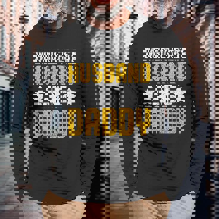 World's Best Husband And Daddy レトロ ヴィンテージ インスピレーション 長袖Tシャツ 高齢者への贈り物