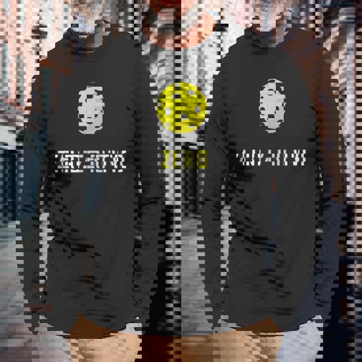 Zero Zero Two 、面白いピックルボール退職ギフト 長袖Tシャツ 高齢者への贈り物