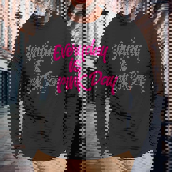 いじめ防止ピンクデイバディ Not A Bully End The Hate 長袖Tシャツ 高齢者への贈り物