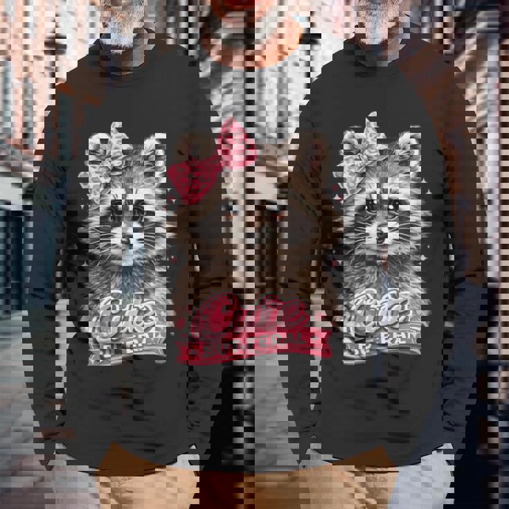 かわいいけど野生的な面白いアライグマの弓ミームかわいい動物のユーモア 長袖tシャツ 長袖Tシャツ 高齢者への贈り物