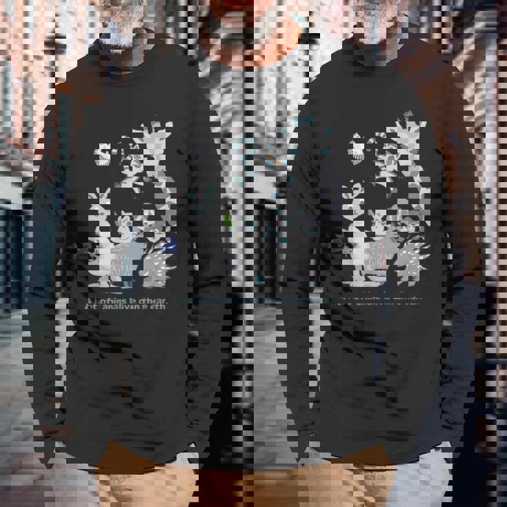 みんなの地球 アニマル キリン カンガルー カピバラ クアッカワラビー ワオキツネザル ハリネズミ メンズ レディース 長袖Tシャツ 高齢者への贈り物