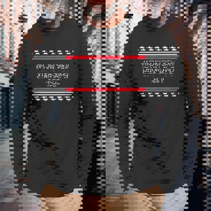 ウィスコンシン州退役軍人への感謝の気持ち 長袖Tシャツ 高齢者への贈り物
