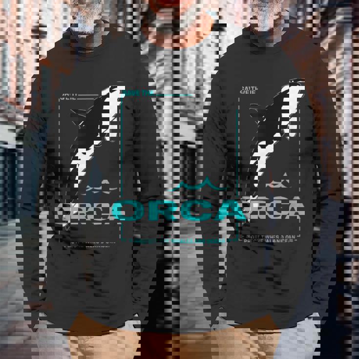 クジラと海を守るシャチ レトロなシャチのデザイン 長袖Tシャツ 高齢者への贈り物