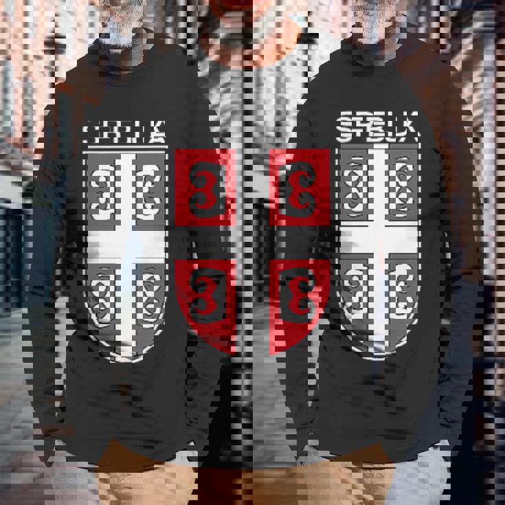 セルビアクロスシールドセルビアアーム。 長袖Tシャツ 高齢者への贈り物