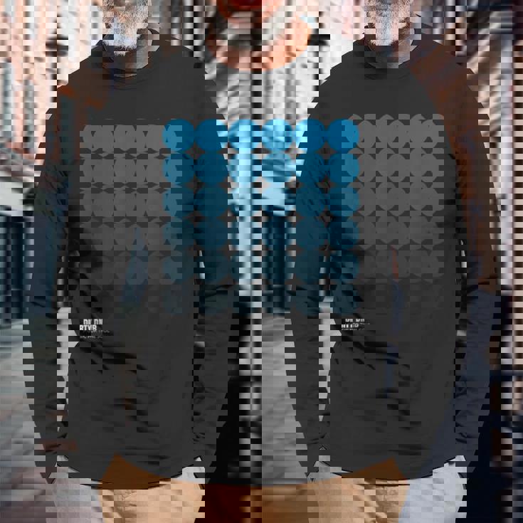 ドラムとベースのダブステップ Dnb 長袖Tシャツ 高齢者への贈り物