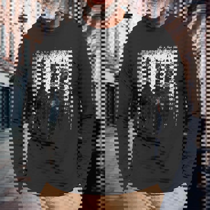 ドーベルマン・ピンシャー 黒と白の犬の恋人 長袖Tシャツ 高齢者への贈り物