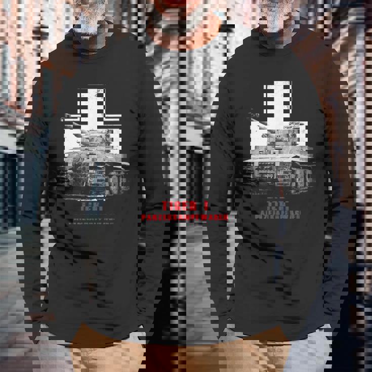 バトルタンクww2戦車タイガーi 長袖Tシャツ 高齢者への贈り物