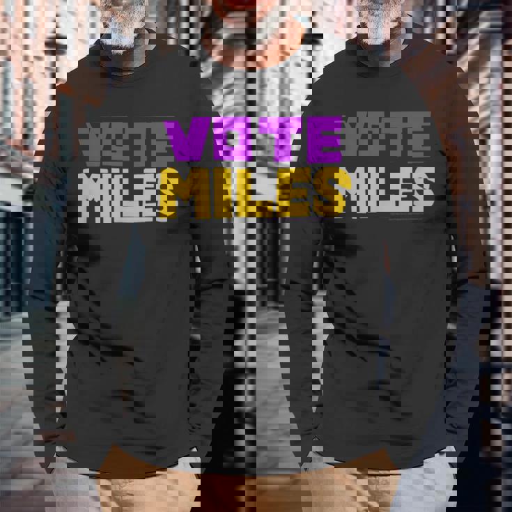 マイルス・デイビス・ヴォート・マイルズ 長袖Tシャツ 高齢者への贈り物