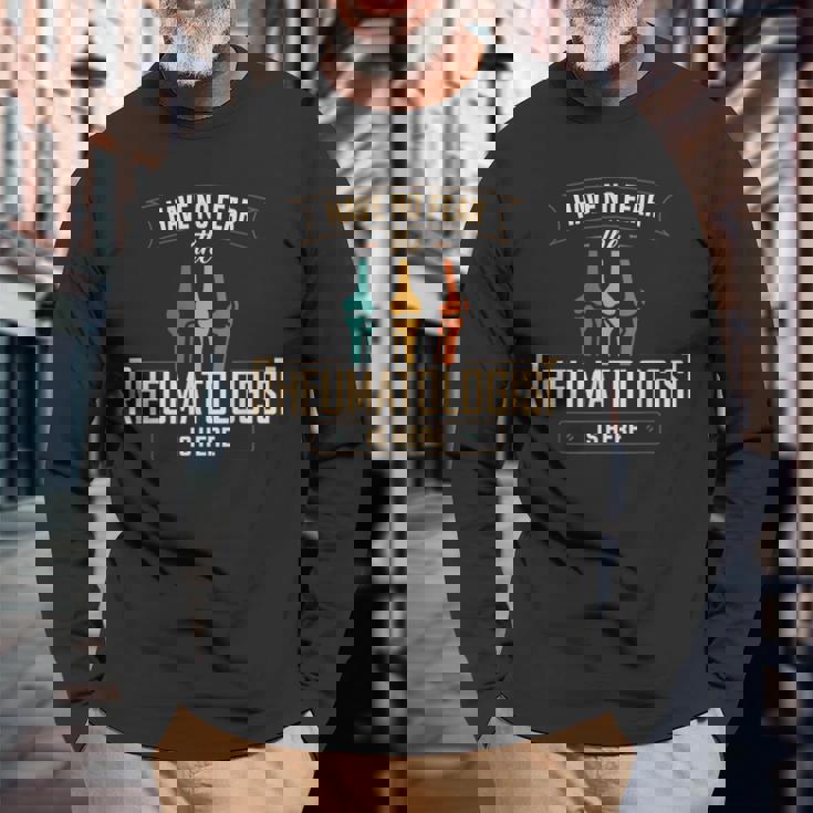 リウマチ学 Have No Fear リウマチ科医 アパレル 長袖Tシャツ 高齢者への贈り物