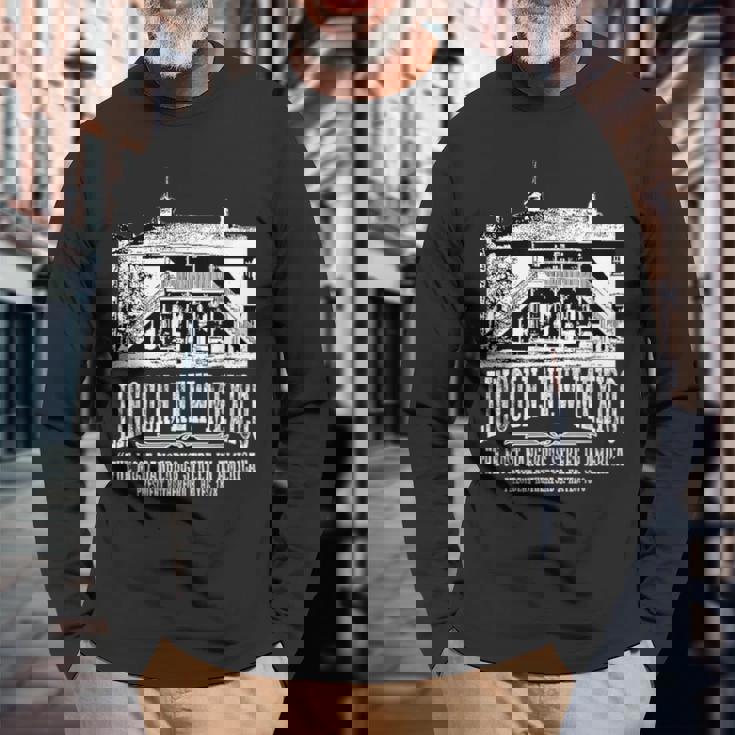 リンカーンニューメキシコ旧裁判所ビリー・ザ・キッド・エスケープス 長袖Tシャツ 高齢者への贈り物