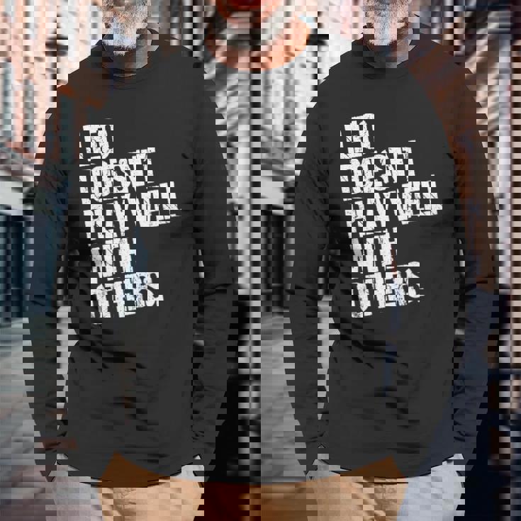 レオは他の人とうまく遊ばない 面白い皮肉 長袖tシャツ 長袖Tシャツ 高齢者への贈り物