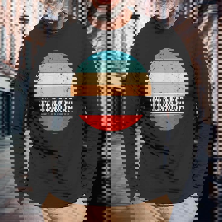 ンジャメナ・チャドの旅 長袖Tシャツ 高齢者への贈り物