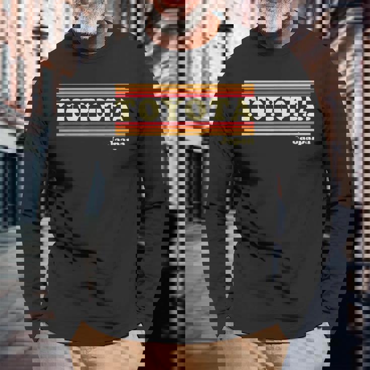 ヴィンテージ 80年代 トヨタ 日本 レトロ グラフィック 長袖Tシャツ 高齢者への贈り物