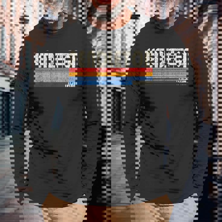 ヴィンテージ レトロ 70年代 80年代スタイル 故郷 ペンドルトン インディアナ州 長袖Tシャツ 高齢者への贈り物