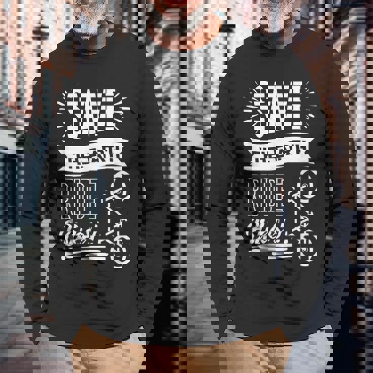 地球を救おう 自転車に乗ろう 長袖Tシャツ 高齢者への贈り物