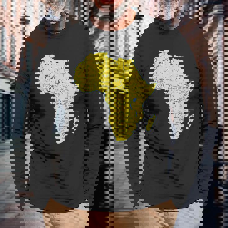 手描きアフリカ地図tシャツ 国名付き 長袖Tシャツ 高齢者への贈り物