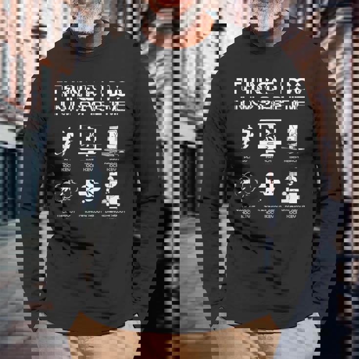 暇なときにすること面白いホッケー愛好家 長袖Tシャツ 高齢者への贈り物