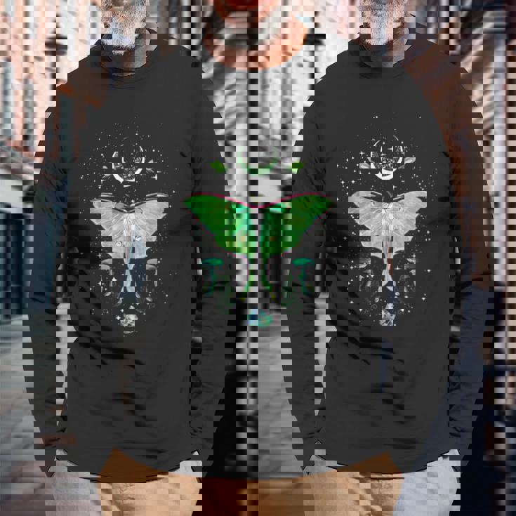 神秘的なゴシック ルナモス ムーンフェイズとキノコ 長袖Tシャツ 高齢者への贈り物